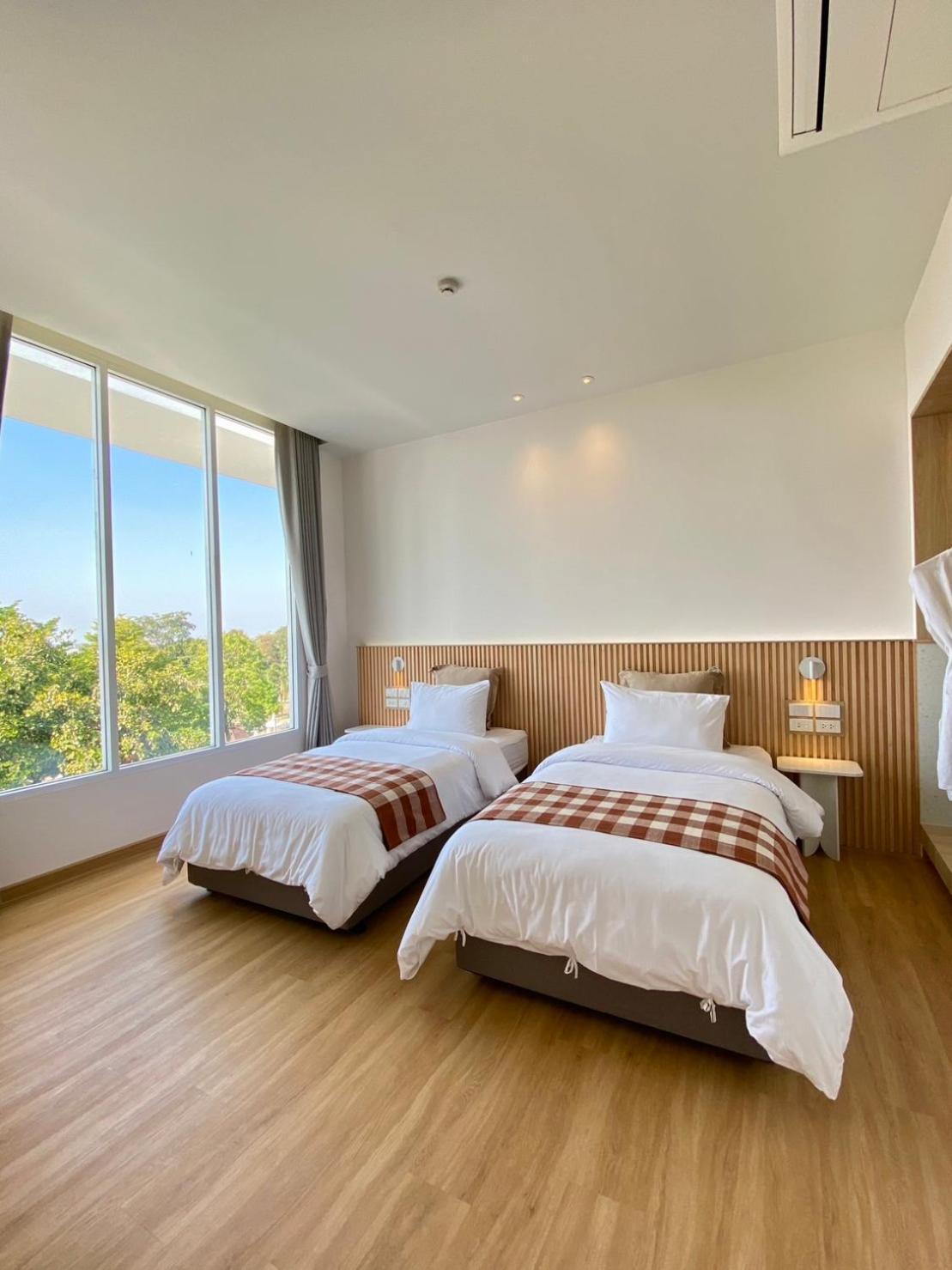 Punn Hotel Korat Nakhonratchasima Zewnętrze zdjęcie